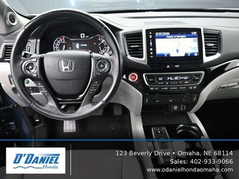 Used 2017 Honda Pilot Touring image 26