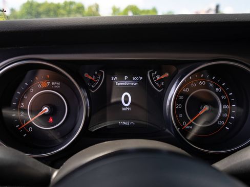 Used 2023 Jeep Wrangler Sport AWD/4WD image 24
