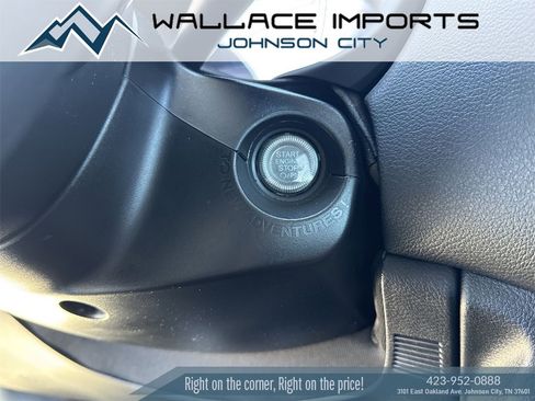 Used 2023 Jeep Renegade Latitude image 22