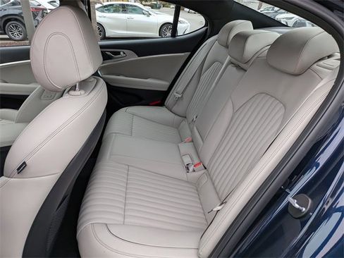 Used 2023 Genesis G70 2.0T w/ Sport Prestige Package image 13