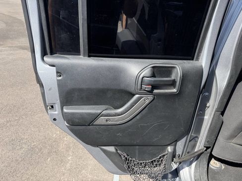 Used 2018 Jeep Wrangler Unlimited Sport S image 18