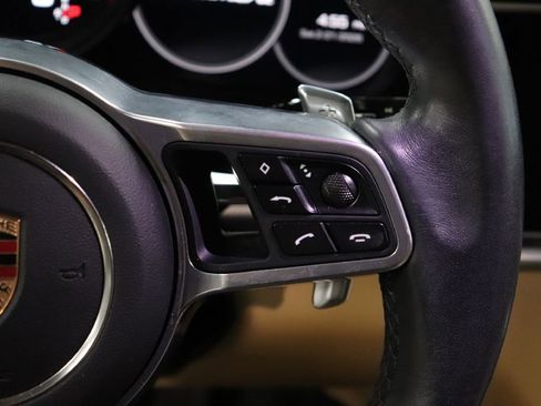 Used 2020 Porsche Panamera image 31