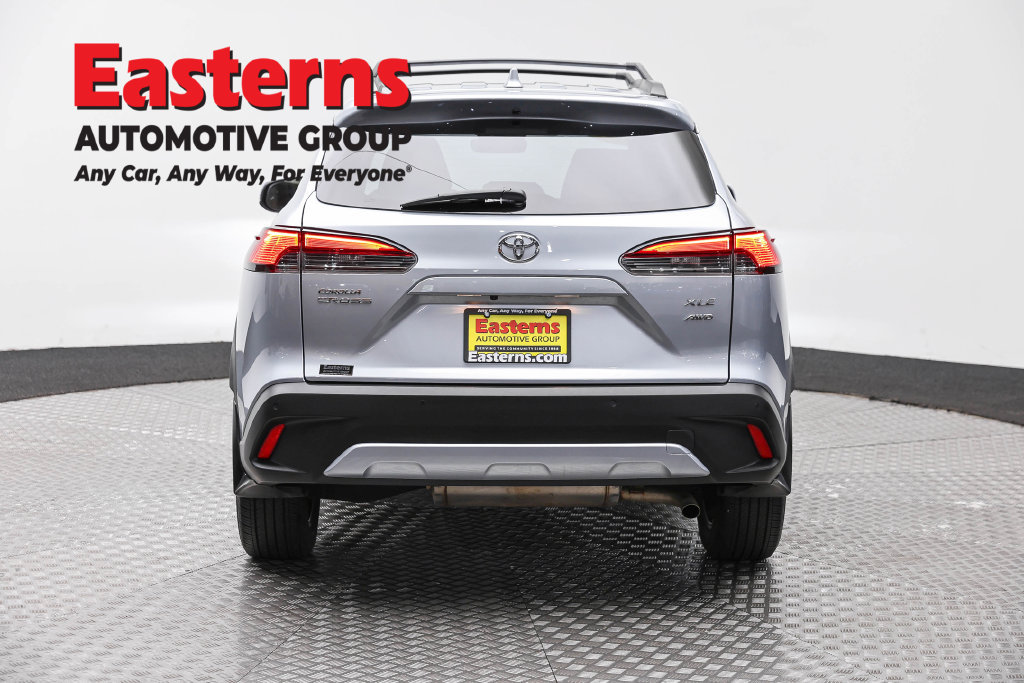 Used 2023 Toyota Corolla Cross XLE AWD/4WD image 7
