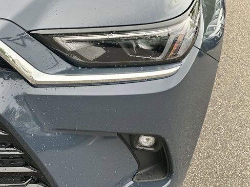 New 2026 Toyota Grand Highlander AWD image 10