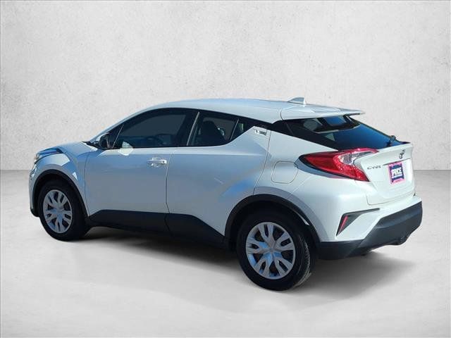 Used 2021 Toyota C-HR LE FWD image 8