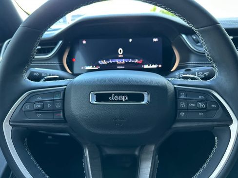 Used 2024 Jeep Grand Cherokee Limited w/ Trailer Tow Package image 25