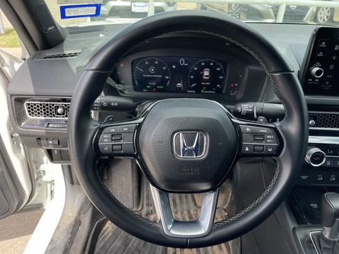 Used 2025 Honda Civic Sport image 11