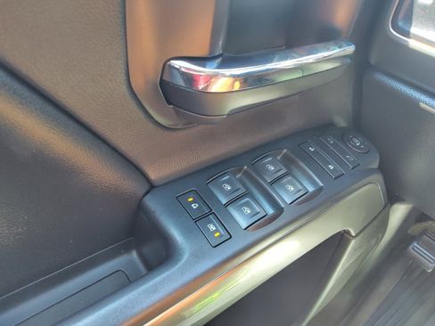 Used 2017 Chevrolet Silverado 1500 LT w/ All Star Edition AWD/4WD image 27
