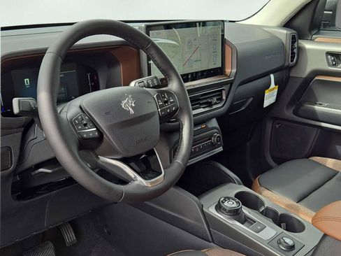 New 2026 Ford Bronco Sport Outer Banks AWD/4WD image 8