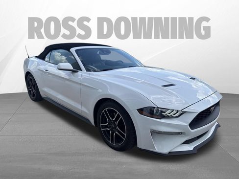 Used 2022 Ford Mustang Premium RWD image 3