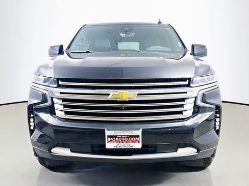 Used 2024 Chevrolet Tahoe High Country AWD/4WD image 2
