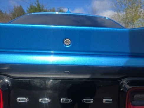 Used 2016 Dodge Challenger R/T Plus image 5