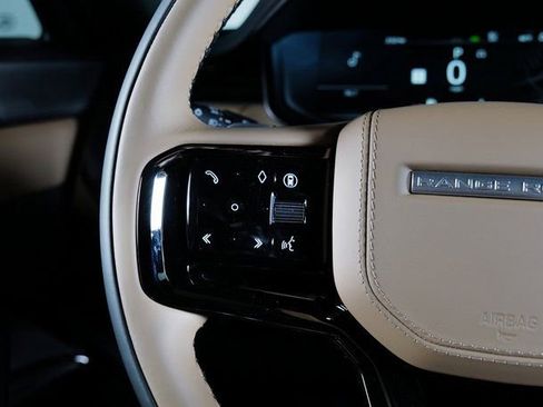 New 2026 Land Rover Range Rover Sport Dynamic SE AWD/4WD image 18