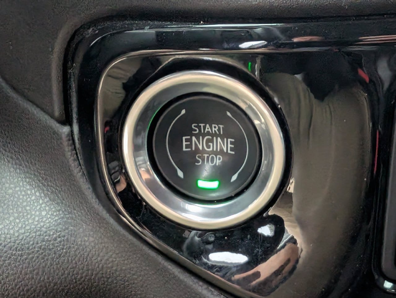 Used 2026 Chevrolet Silverado 1500 RST AWD/4WD image 19
