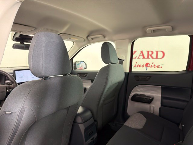 Used 2025 Ford Maverick XLT FWD image 31