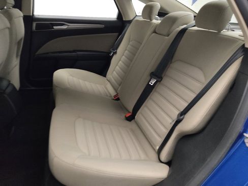 Used 2018 Ford Fusion S image 18