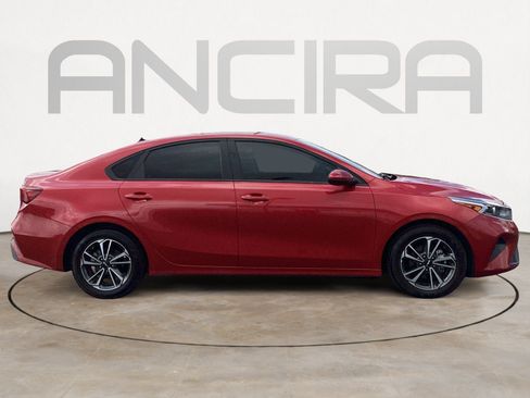 Used 2024 Kia Forte LXS FWD image 15