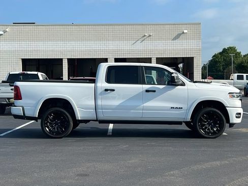 Used 2025 RAM 1500 Limited AWD/4WD image 41
