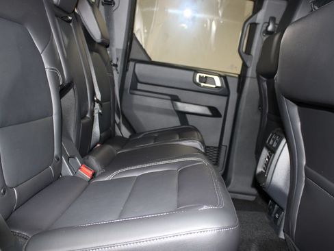 New 2026 Ford Bronco Outer Banks w/ Sasquatch Package AWD/4WD image 31