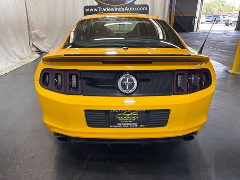 Used 2013 Ford Mustang Boss 302 w/ Boss 302 Accessory Pkg RWD image 5