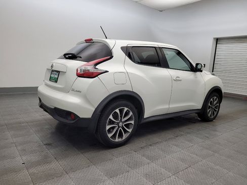 Used 2017 Nissan Juke SL image 9