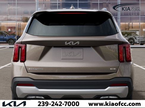 New 2026 Kia Sorento EX FWD image 13