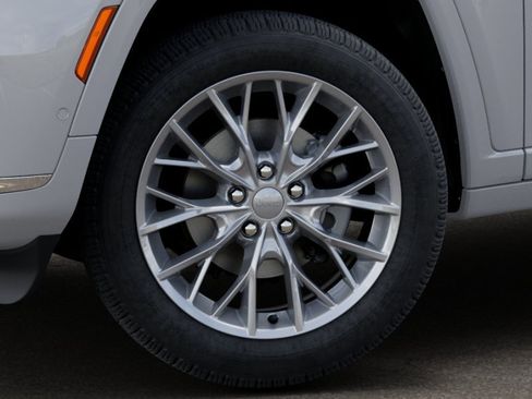 New 2025 Jeep Grand Cherokee L Summit AWD/4WD image 28