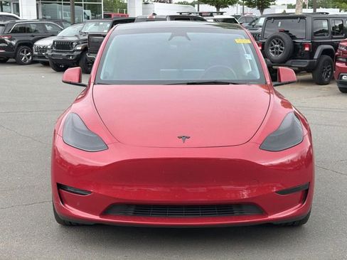 Used 2023 Tesla Model Y Performance AWD/4WD image 8