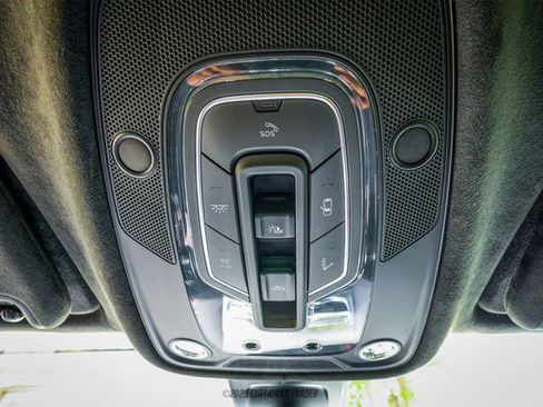 Used 2023 Bentley Bentayga Speed AWD/4WD image 55