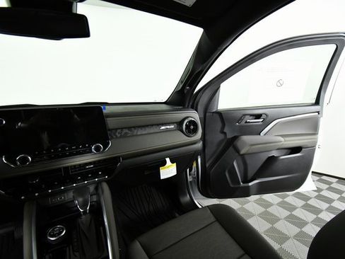 New 2026 Chevrolet Colorado ZR2 w/ Technology Package image 20