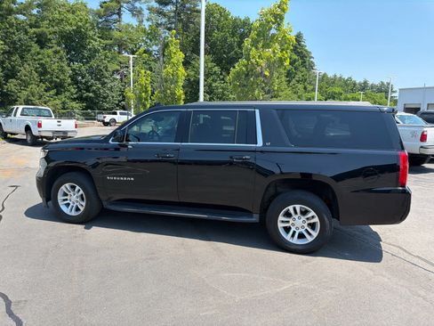 Used 2019 Chevrolet Suburban LT AWD/4WD image 9