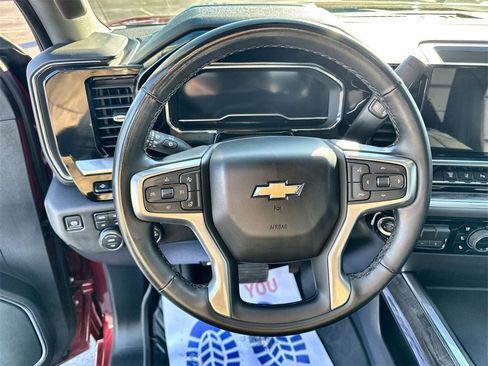 Used 2024 Chevrolet Silverado 3500 LTZ w/ LTZ Premium Package image 17