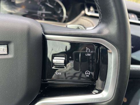 Used 2021 Land Rover Range Rover Velar S AWD/4WD image 19