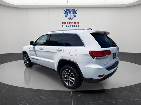 Used 2020 Jeep Grand Cherokee Laredo w/ Quick Order Package 2BN North AWD/4WD image 3