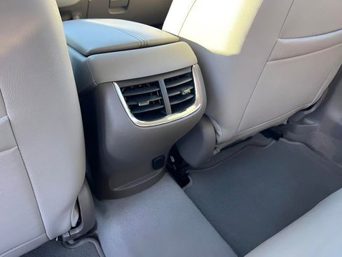 Used 2020 Chevrolet Malibu LT image 13