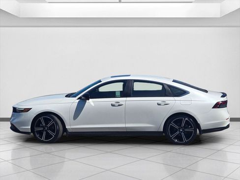 Certified 2024 Honda Accord Sport image 8