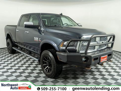 Used 2015 RAM 2500 Laramie w/ Convenience Group image 1