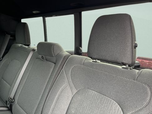 Used 2024 RAM 1500 Big Horn AWD/4WD image 17