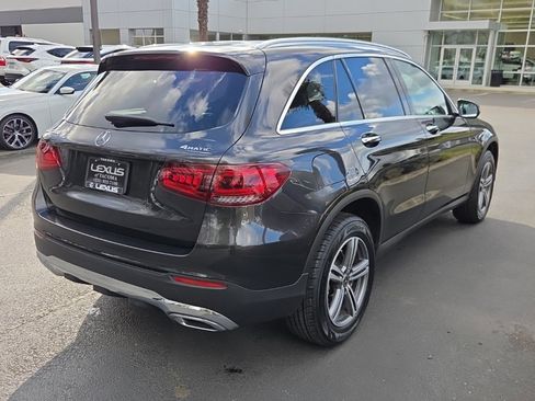 Used 2020 Mercedes-Benz GLC 300 4MATIC image 7