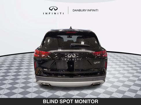 Used 2019 INFINITI QX50 Luxe w/ Cargo Package AWD/4WD image 5