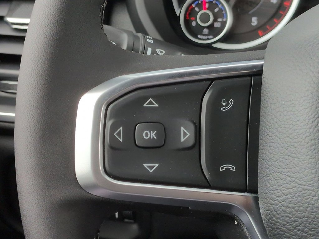 New 2026 RAM 3500 Big Horn AWD/4WD image 16