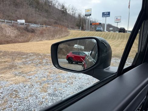 Used 2020 Subaru Outback Limited w/ Popular Package #2 image 10