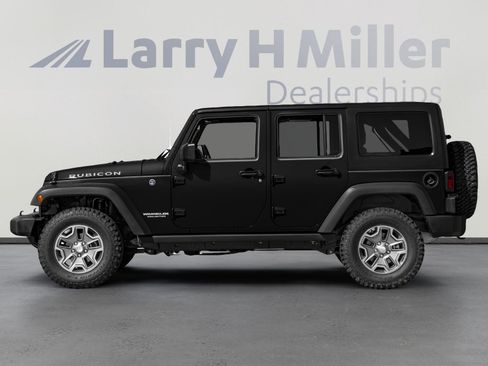 Certified 2015 Jeep Wrangler Unlimited Rubicon w/ Connectivity Group image 3
