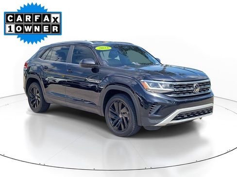 Used 2023 Volkswagen Atlas Cross Sport SE w/ Black Wheel Package FWD image 1