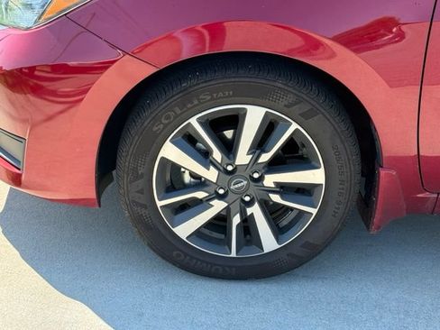 Used 2025 Nissan Versa SV w/ Trunk Package FWD image 5