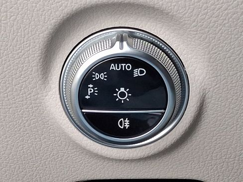 New 2024 Mercedes-Benz C 300 4MATIC Sedan image 24