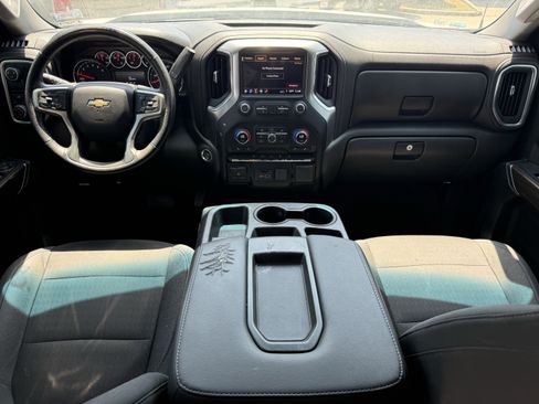 Used 2019 Chevrolet Silverado 1500 LT w/ Texas Edition RWD image 13
