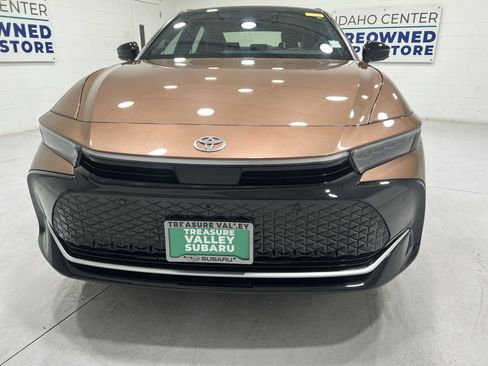 Used 2026 Toyota Crown w/ Advanced Technology Package AWD/4WD image 3