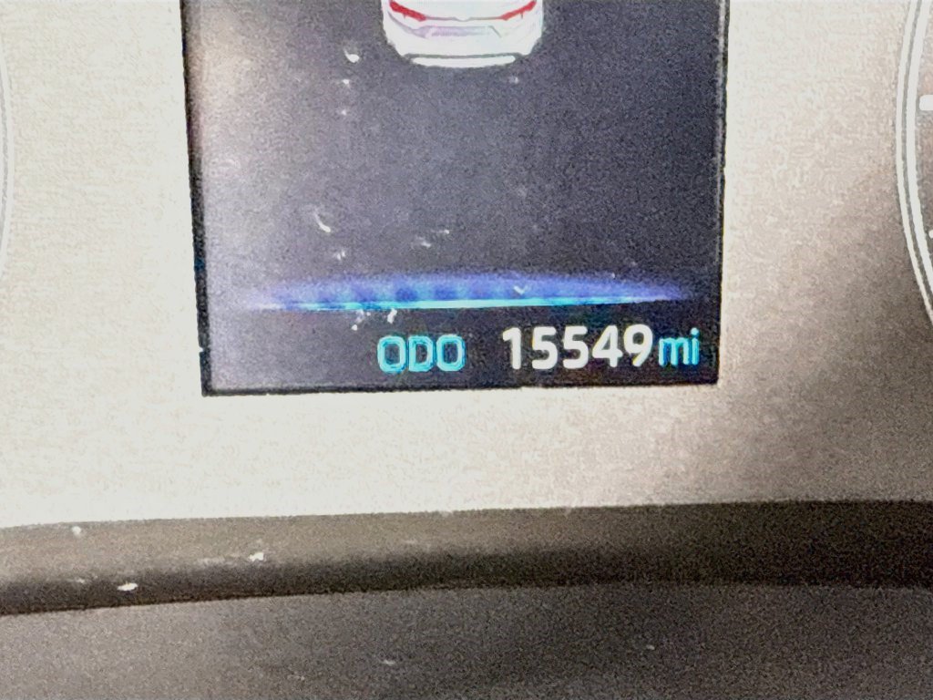 Used 2025 Toyota Corolla LE FWD image 15