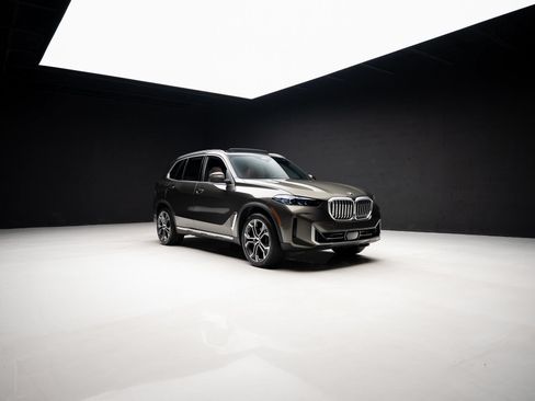 Used 2026 BMW X5 sDrive40i RWD image 87